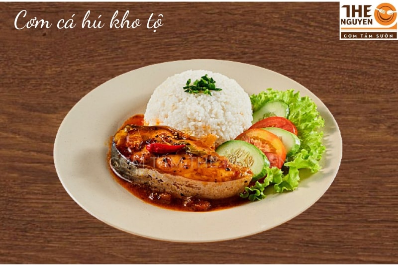 Steamed Broken Rice With Braised Basa Fish